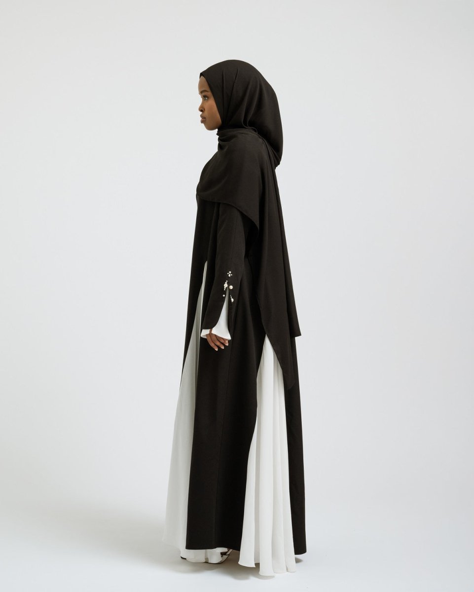 Luxury modest abaya with pearl accents and soft drape - Leyannaco